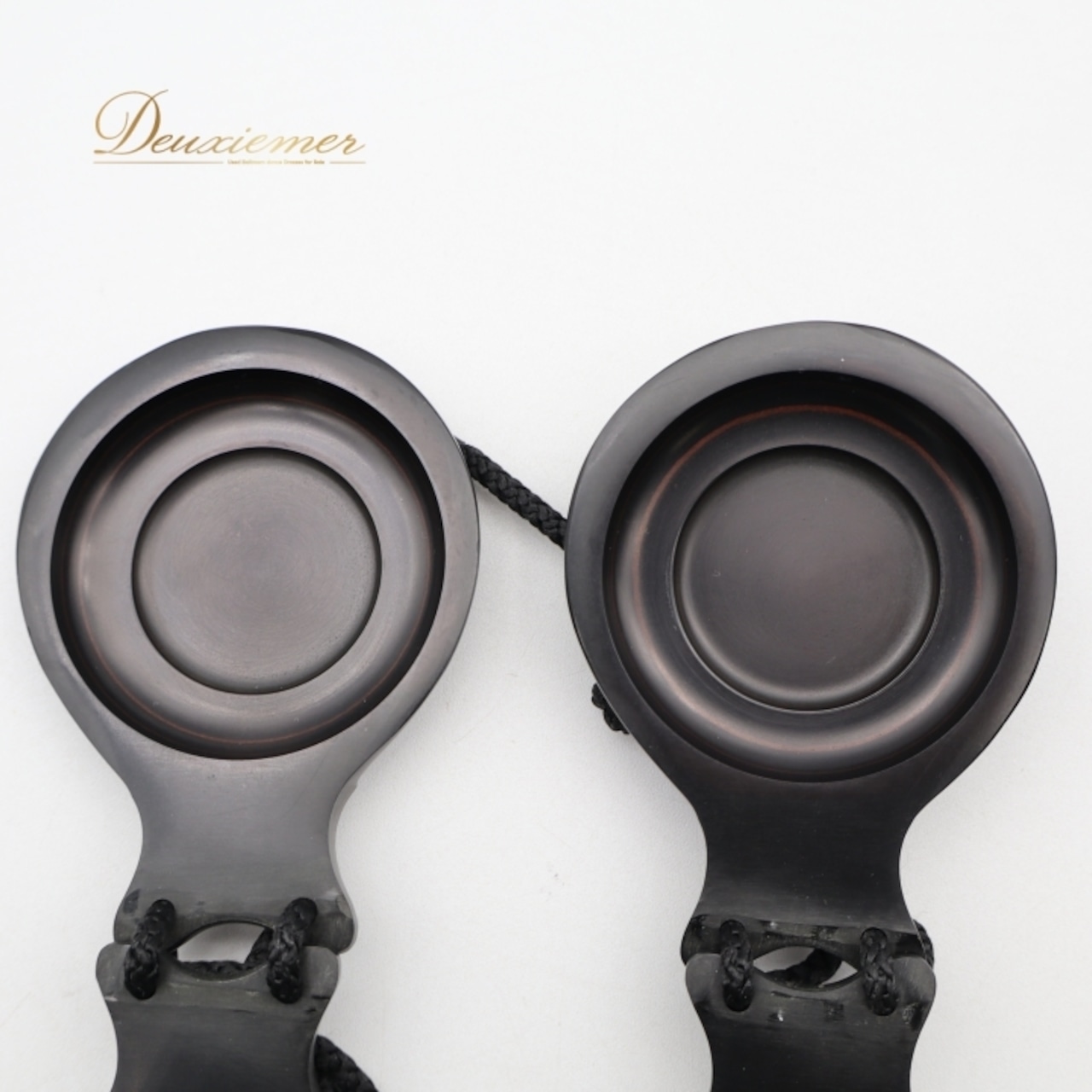 フラメンコ パリージョ カスタネット ブラック系 CASTANUELAS DEL SUR フィブラ ベテアダ ドブレ カーハ 楽器 小物 ペア 両手 模様 ケース セット 黒 赤 白 練習 ステージ イベント 艶 光沢 パフォーマンス レッド系 ホワイト系