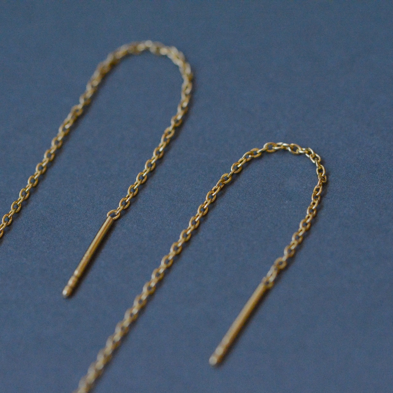 vertical  ピアス ゴールド