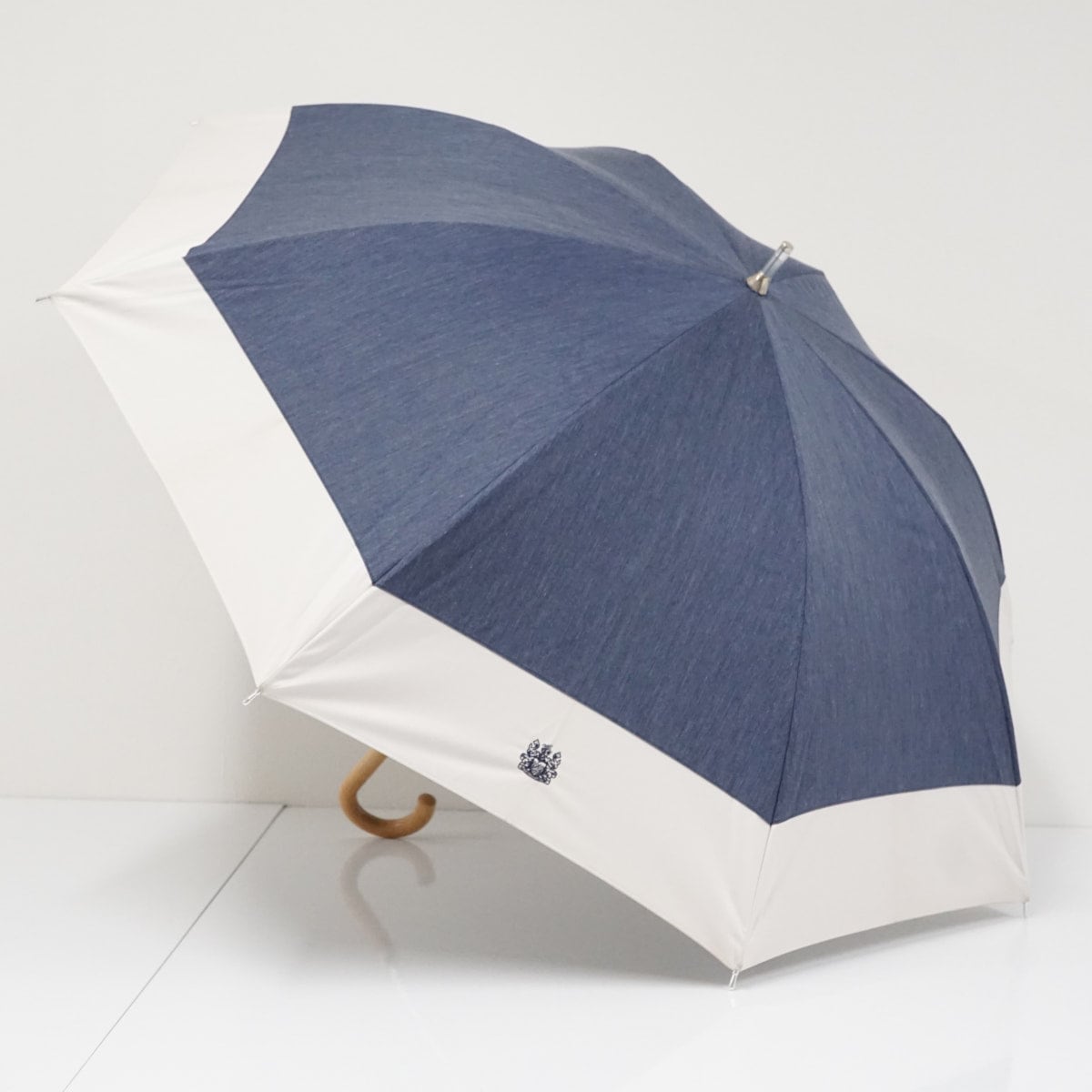 折りたたみ日傘 Aquascutum アクアスキュータム USED品 晴雨兼用 日本