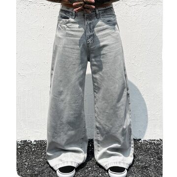 White flare denim | PAY ID