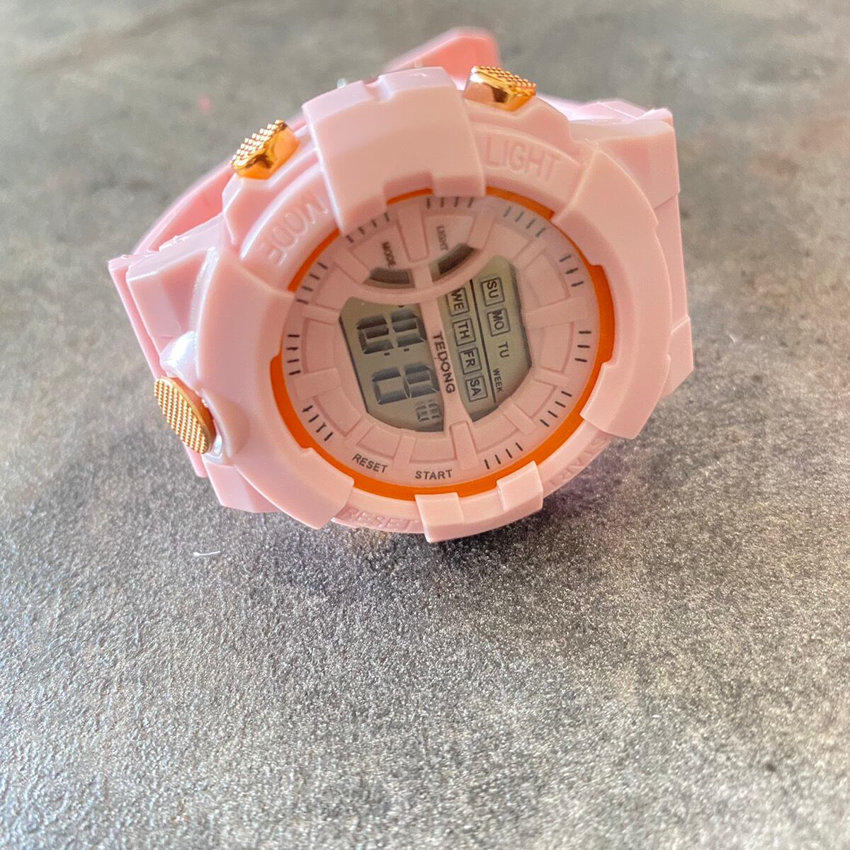新品 TEDONG レディースガールズ 腕時計デジタル 多機能LED 白