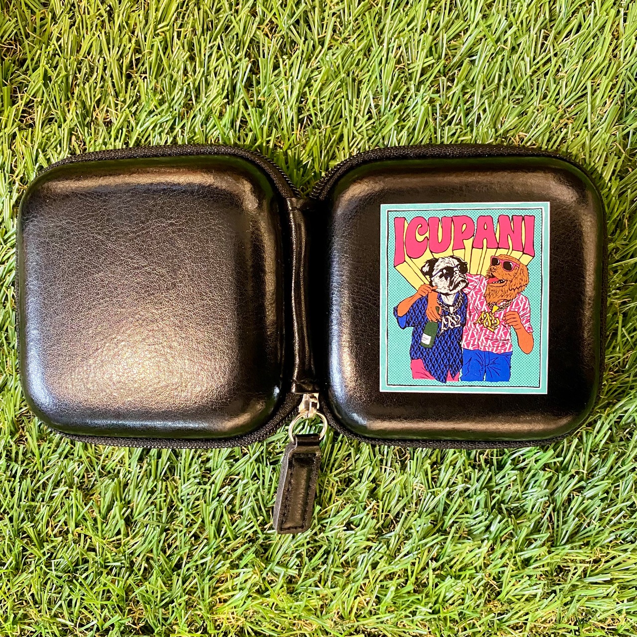 【ICUPANI】オリジナルデザイン　レザーマルチケース　Sサイズ