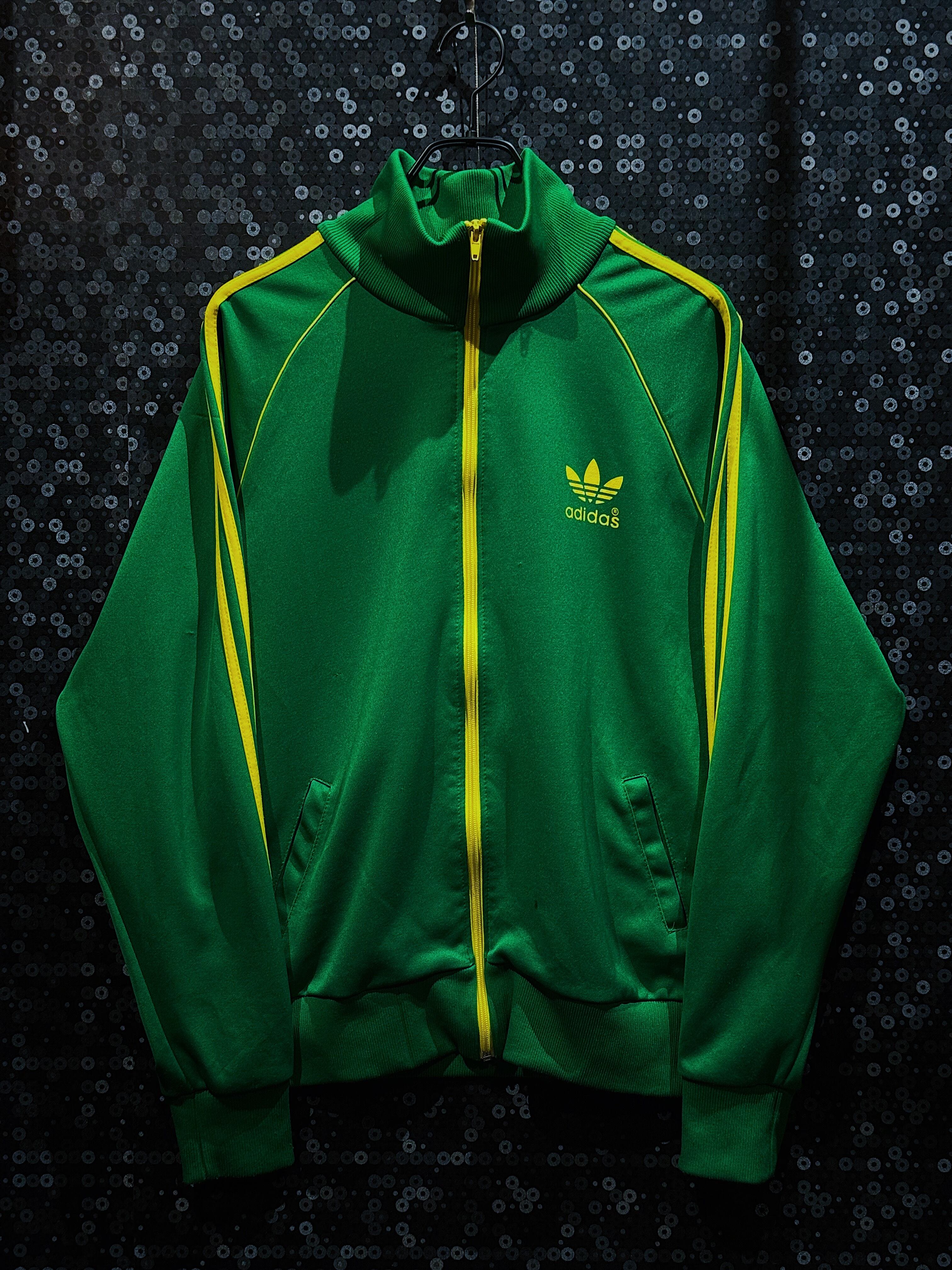 "90's vintage"adidas original trefoil logo Green track jacket