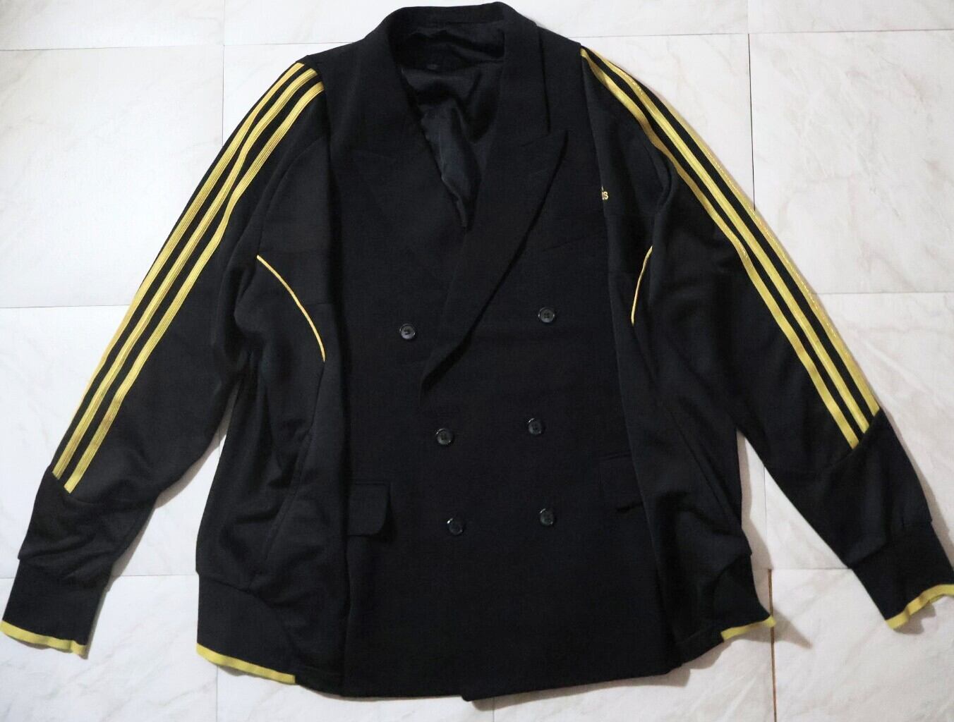 古着リメイク】 リメイク服のオンライン専門店reneko