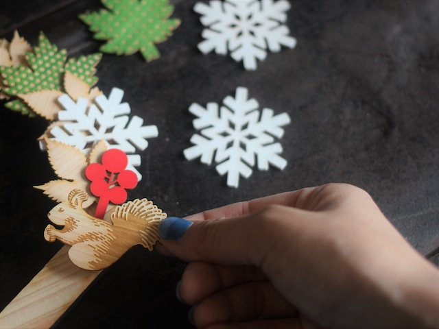 Wooden wreath craft kit-winter-
