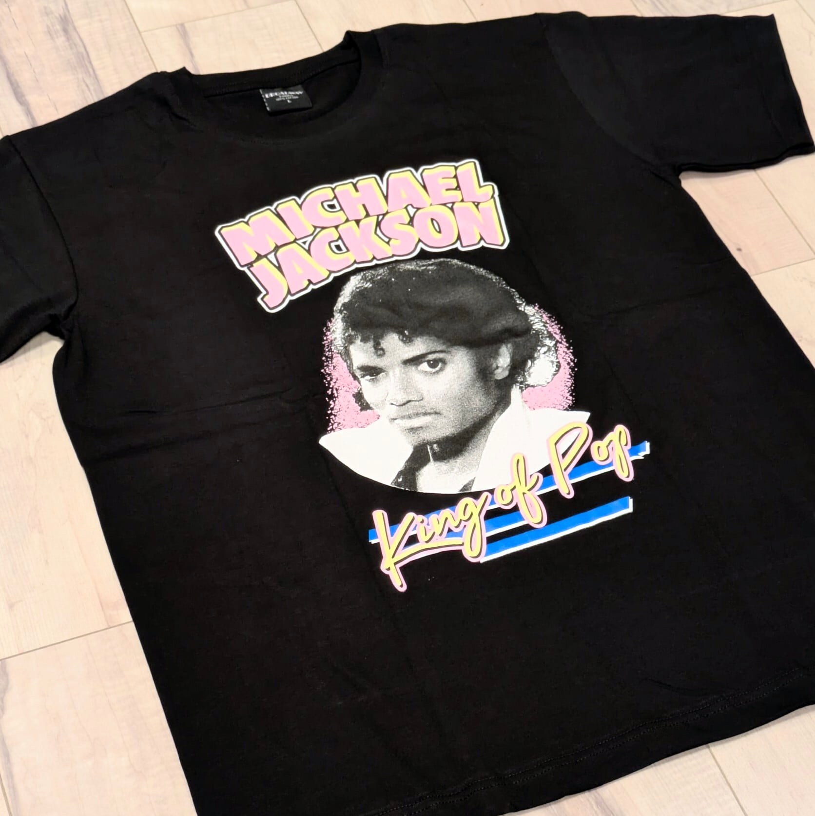 【 Michael Joseph Jackson ( マイケル・ジャクソン )】『 King of Pop 』Tシャツ〚アメリカン雑貨 アメトイ〛