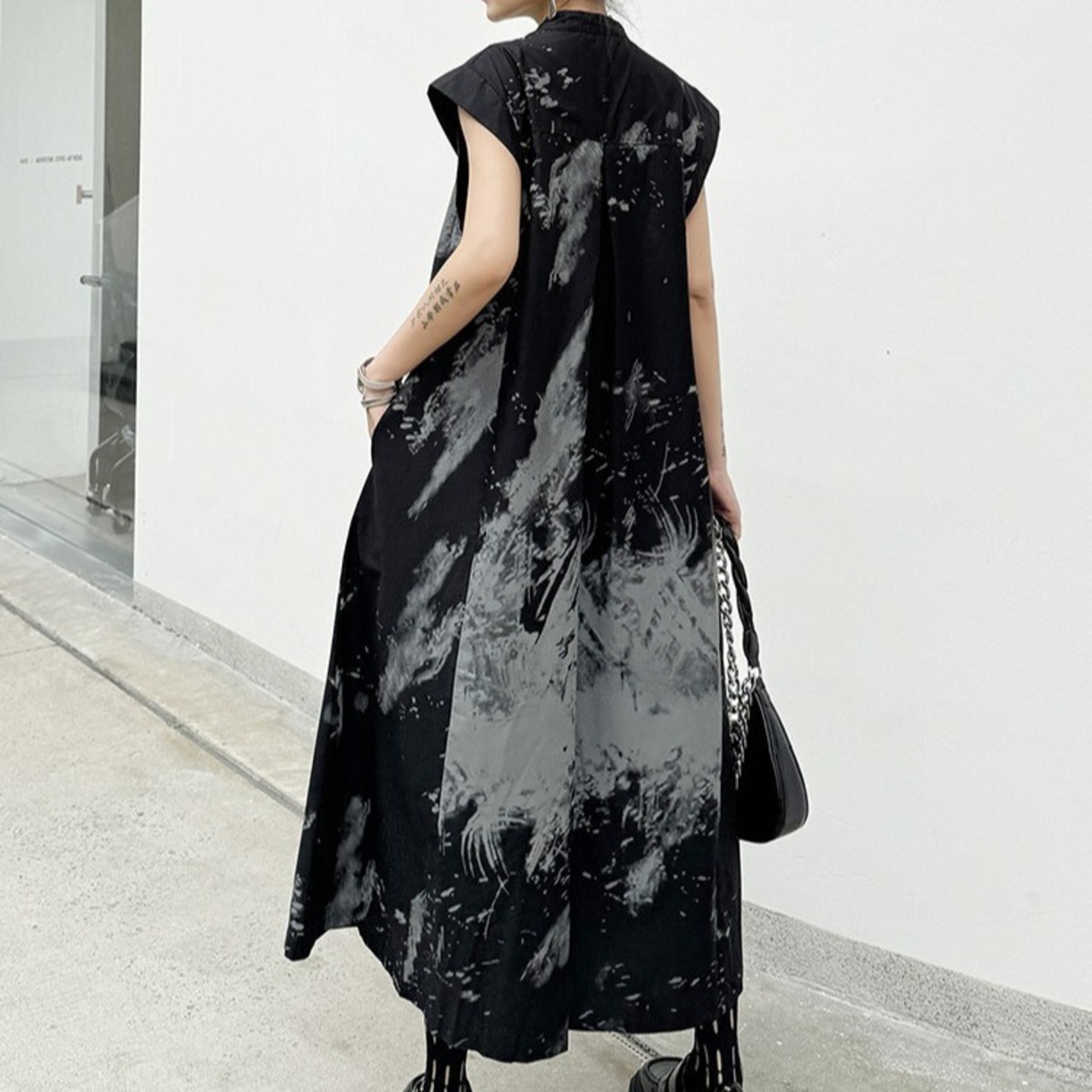 Stand Collar Sleeveless Dress / スタンドカラー ノースリーブ ワンピース