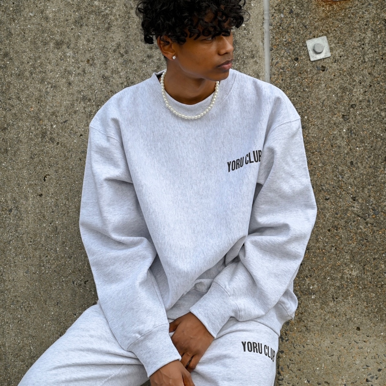 YORU CLUB LOGO SWEATSHIRT【Gray】