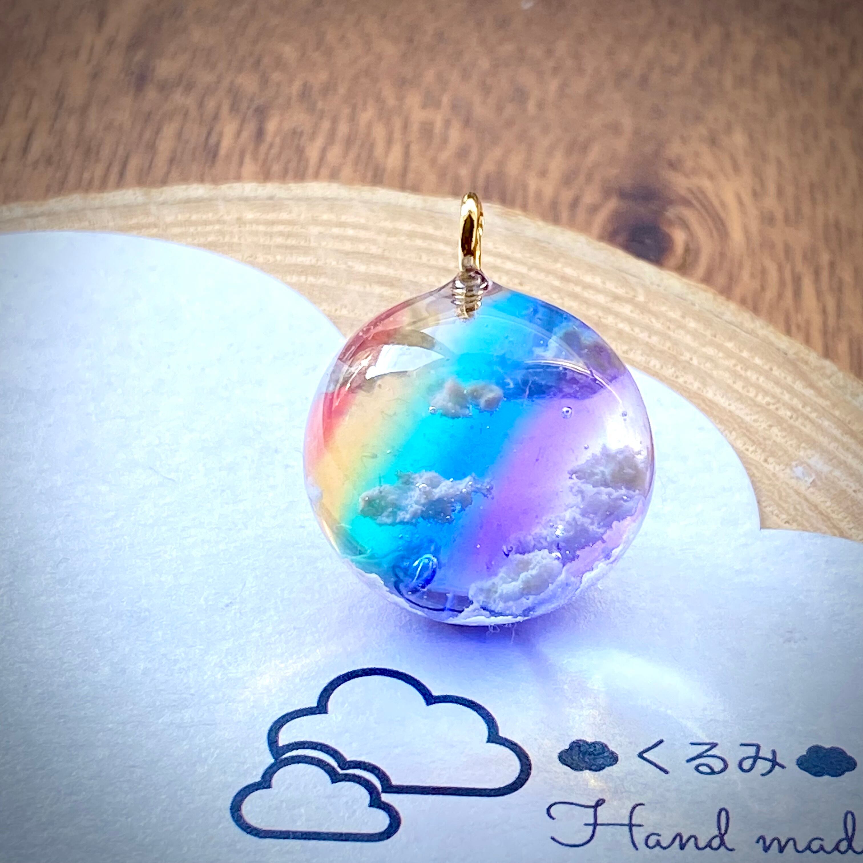 空&雲ペンダント まん丸 夕暮れ空にかかる虹 20mm