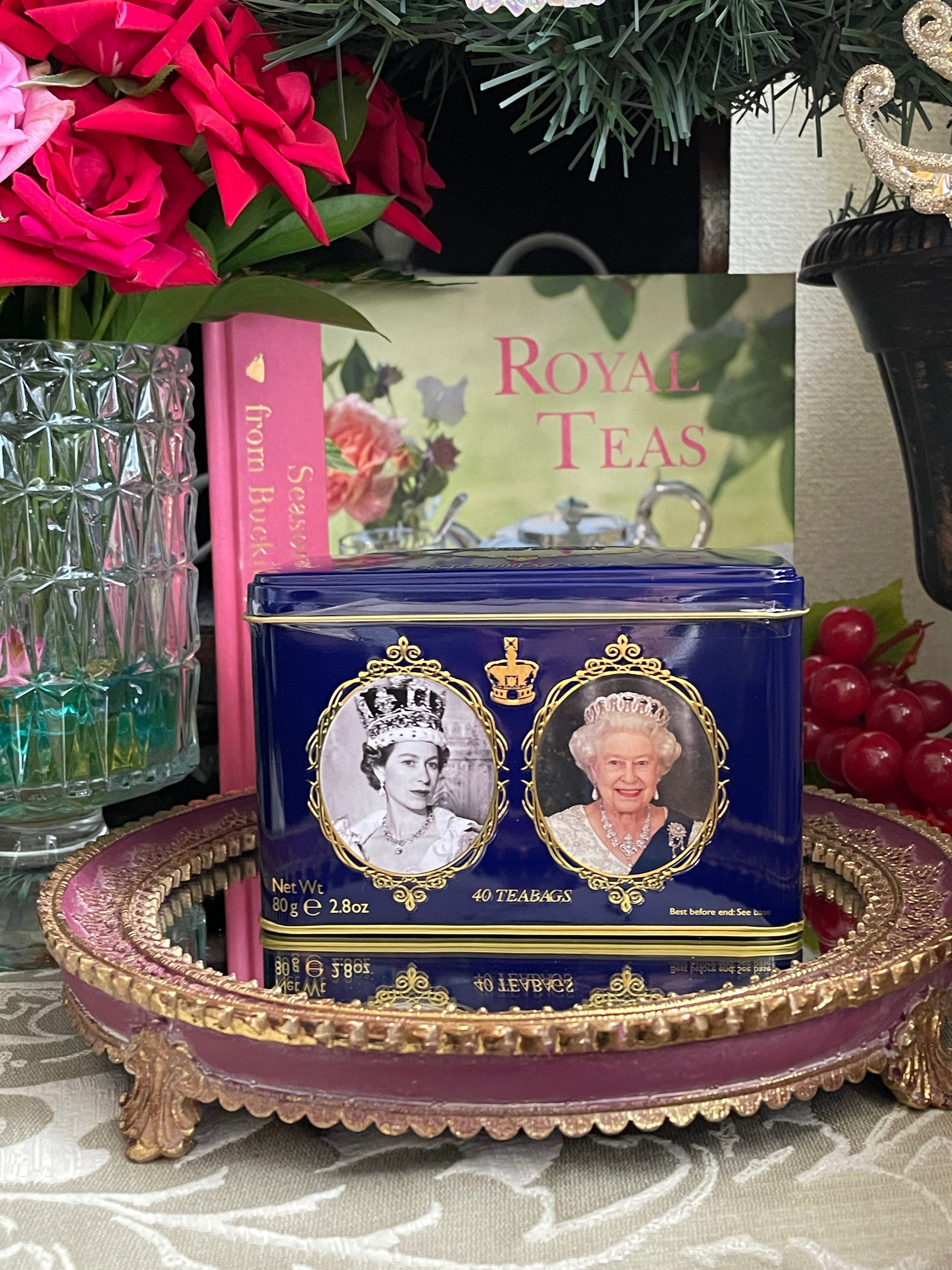 再入荷！『New English teas』 クイーン エリザベス2世 エリザベス女王 紅茶缶 英国製