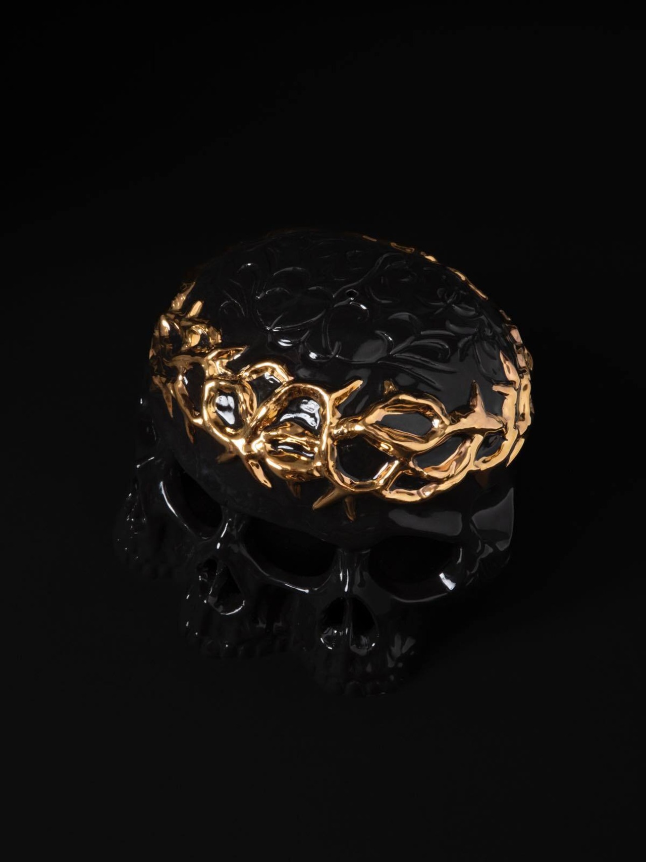 Calvary Skull Incense Chamber & Incense Chamber Pedestal