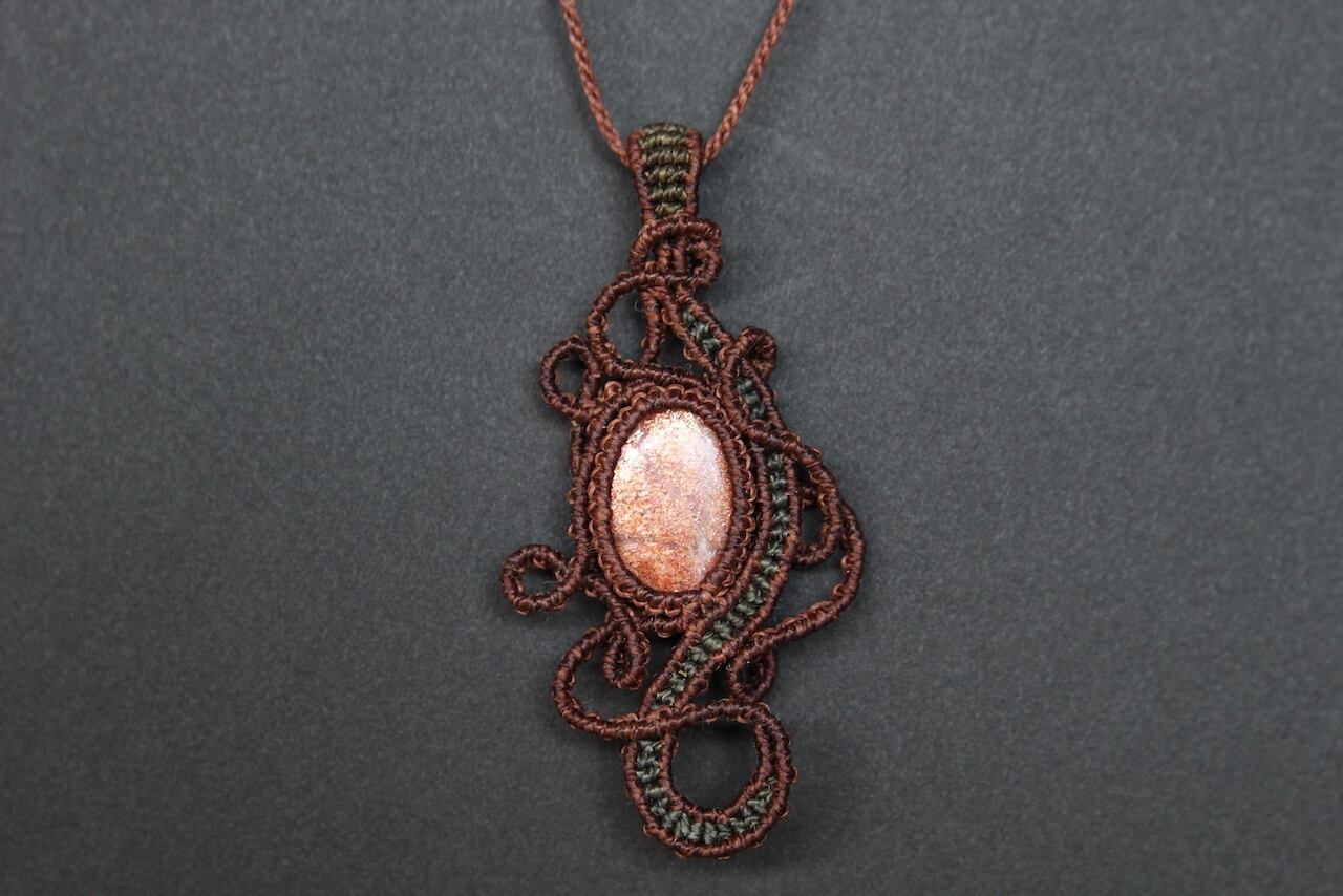 Sunstone micro macrame pendant