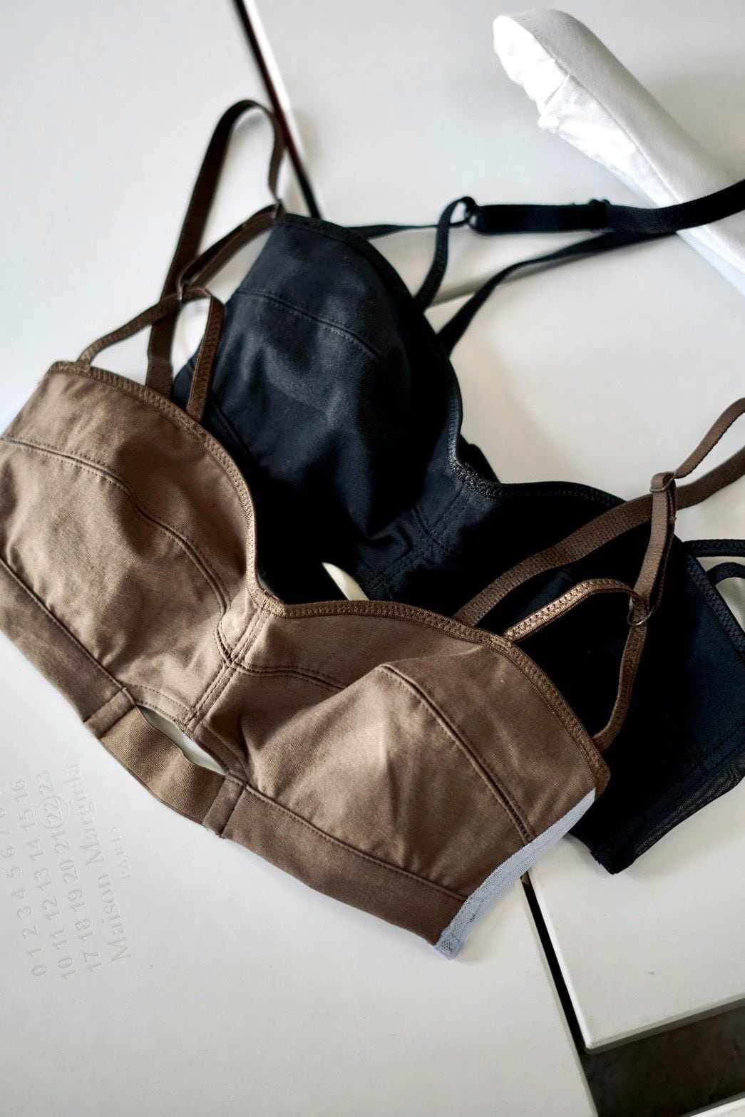 Mii:）♡♡♡ OVERNEATH】Bra056 バーガンディ　ML OVERNEATH】Bra056 スムース×ネット | Whim Gazette(ウィム ガゼット