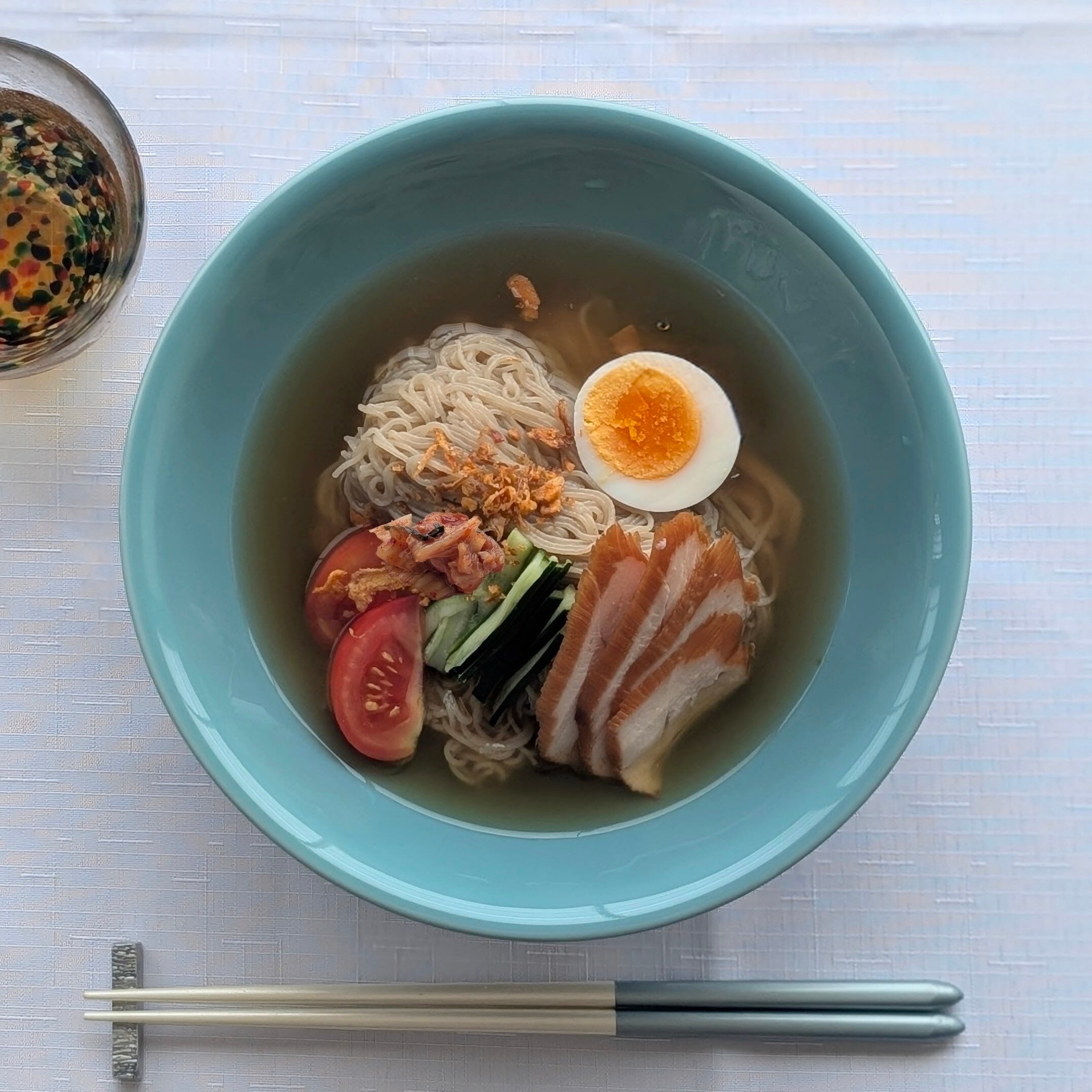 青磁 7寸反りめん丼 | 和食器通販ショップ 貴好人｜有田焼・波佐見焼