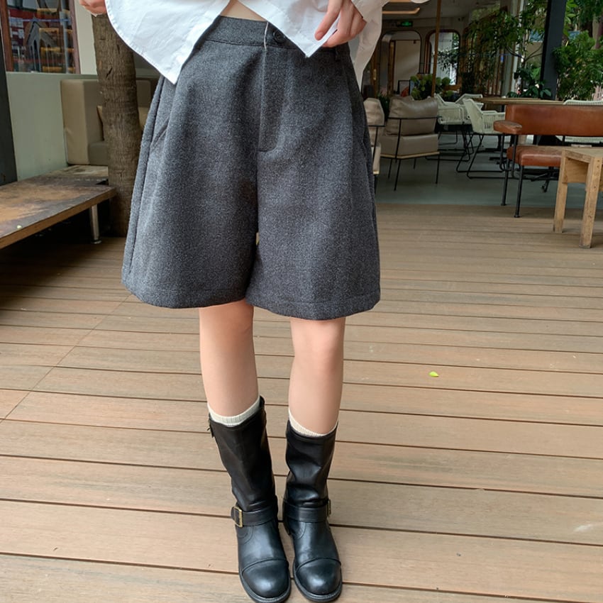 wide half pants J00086