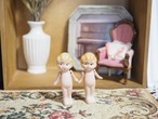 ウェーブヘアの双子ドール　ジャパンビスク 画像1