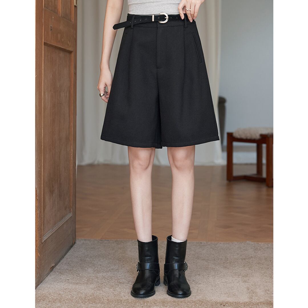 Waist belt wide tuck flare short pants G947