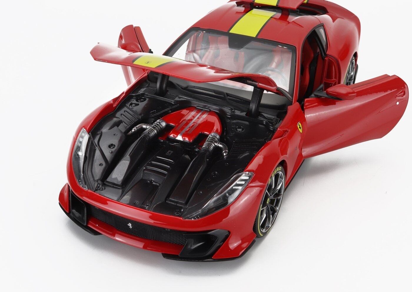 ミニカー 1/18 フェラーリ 812 ブラーゴ BURAGO 1/18 FERRARI 812