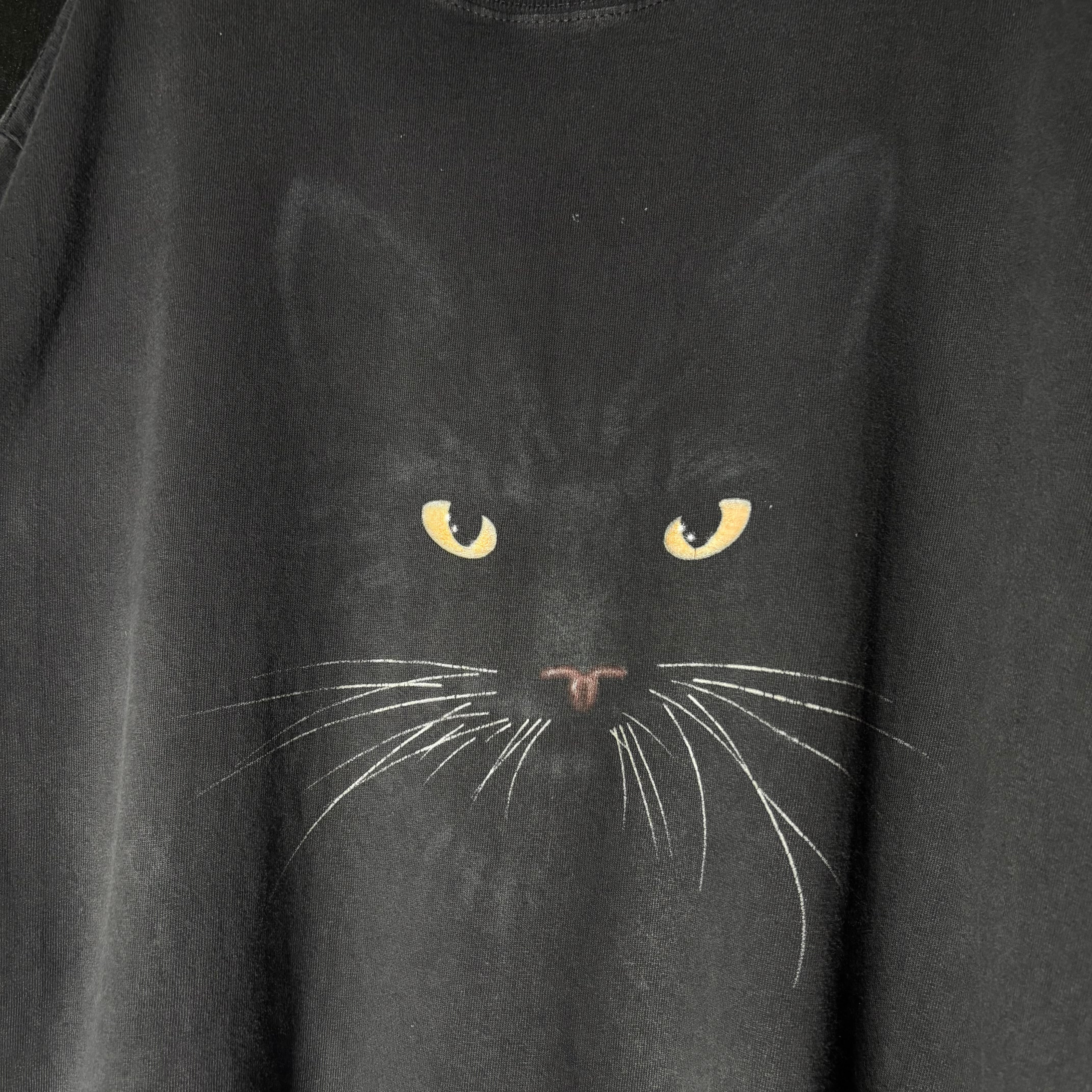 90s 黒猫 フォトプリント アニマル Tシャツ 光る目 ブラック 黒猫 Black fade T-shirt アニマルTシャツ | 古着屋 the moon