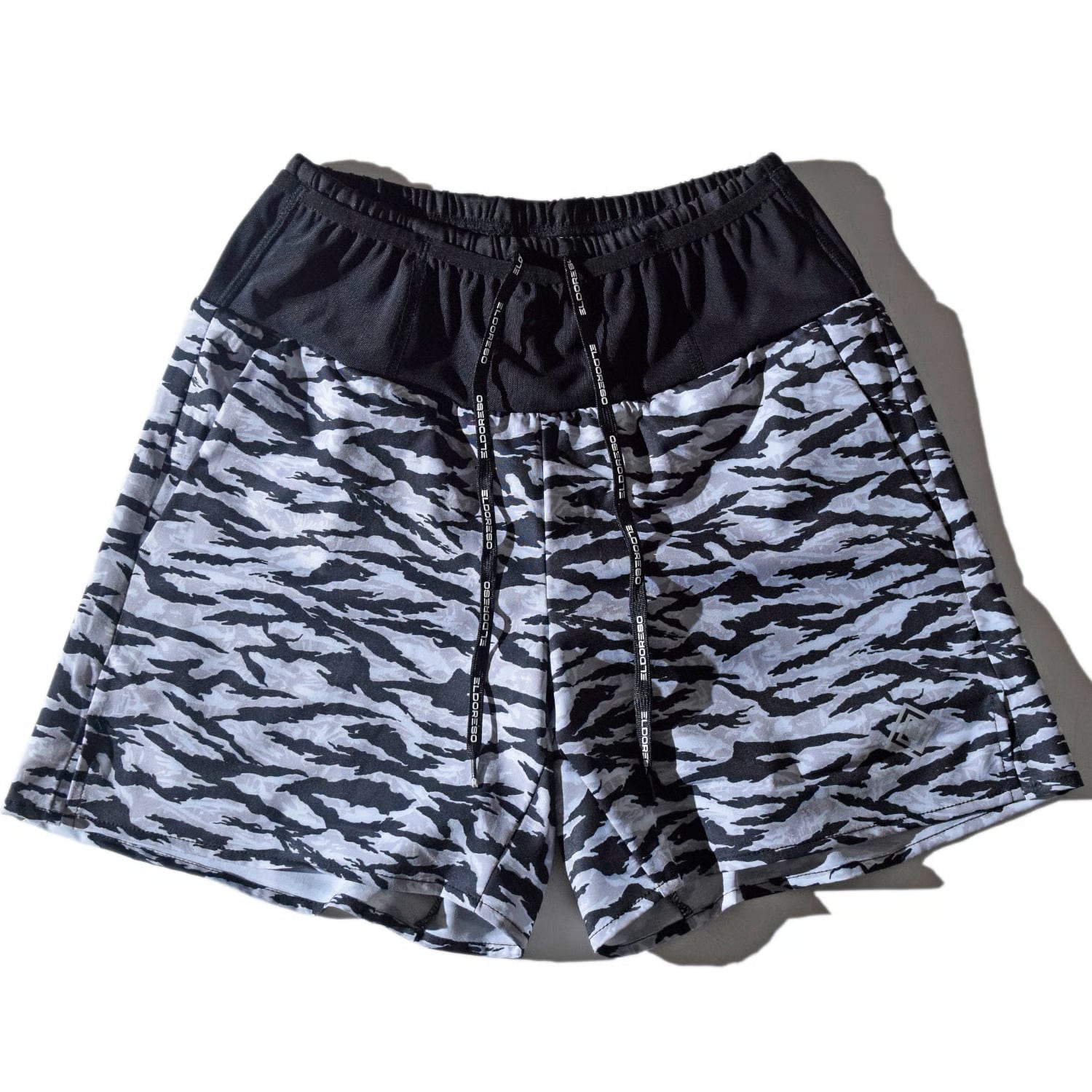 ELDORESO(エルドレッソ)Universal Shorts -Gray メンズレディースランニングショーツ