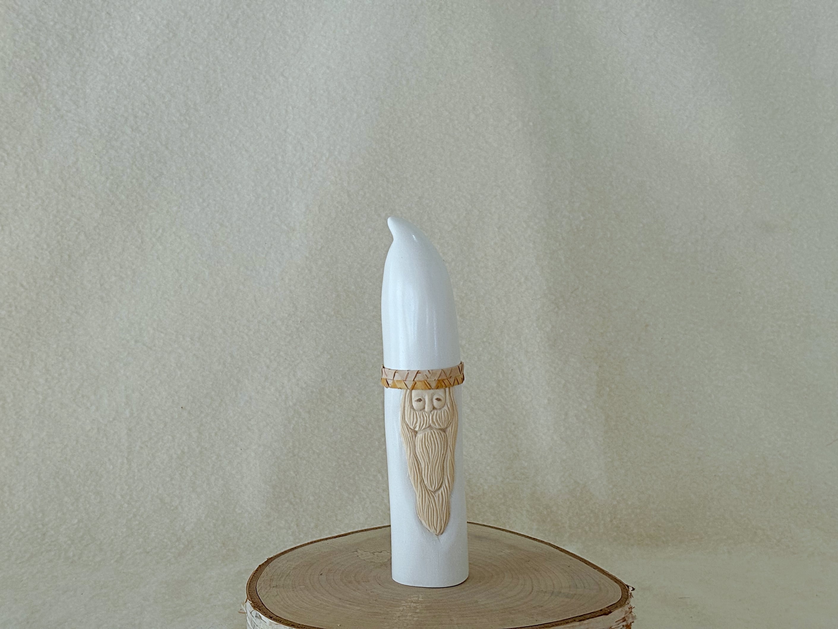 #047 SHIRAKABA SANTA white