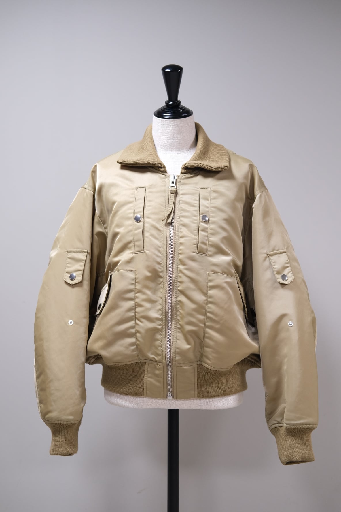 JUN MIKAMI】フライトJK -camel- | loop