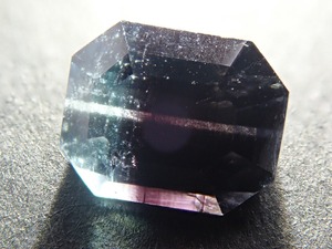 【新商品】アフガニスタン産バイカラートルマリン 1.056ct