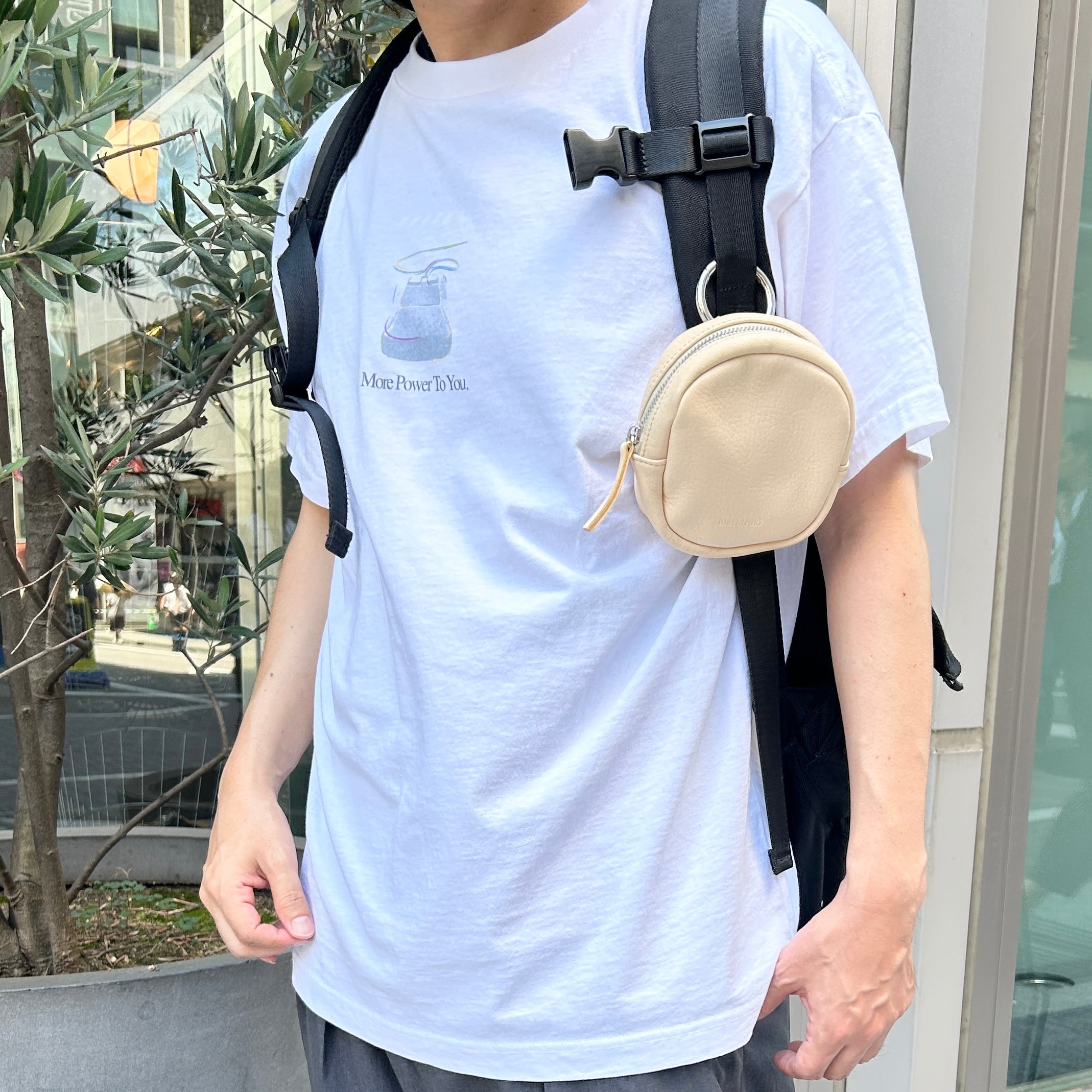 カラビナ付きミニポーチ / サステナブルレザー（国産本牛革） | Machizuki