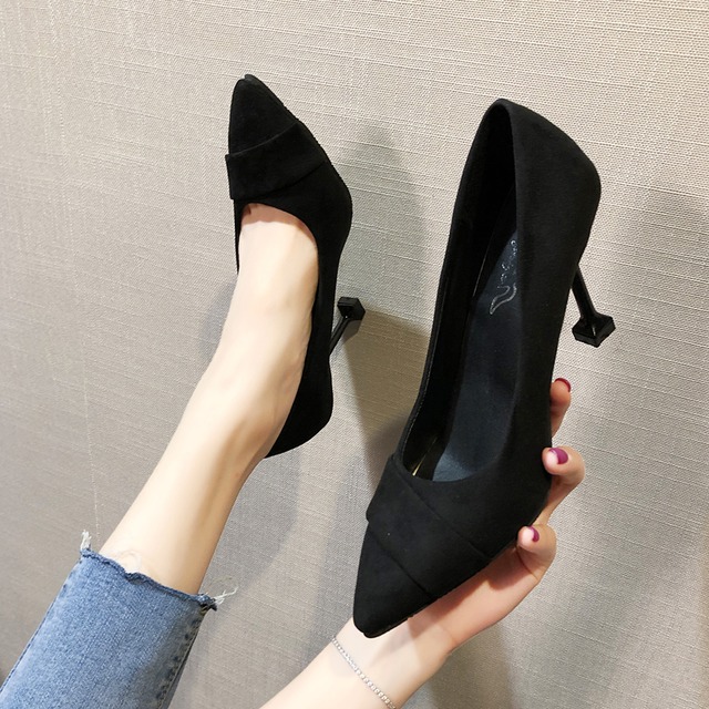 浅い口シングルシューズ女性の妖精スタイルの穏やかな靴春と夏2019新しいファッションワイルドネット赤フレンチハイヒール 部族の婦人靴0410589