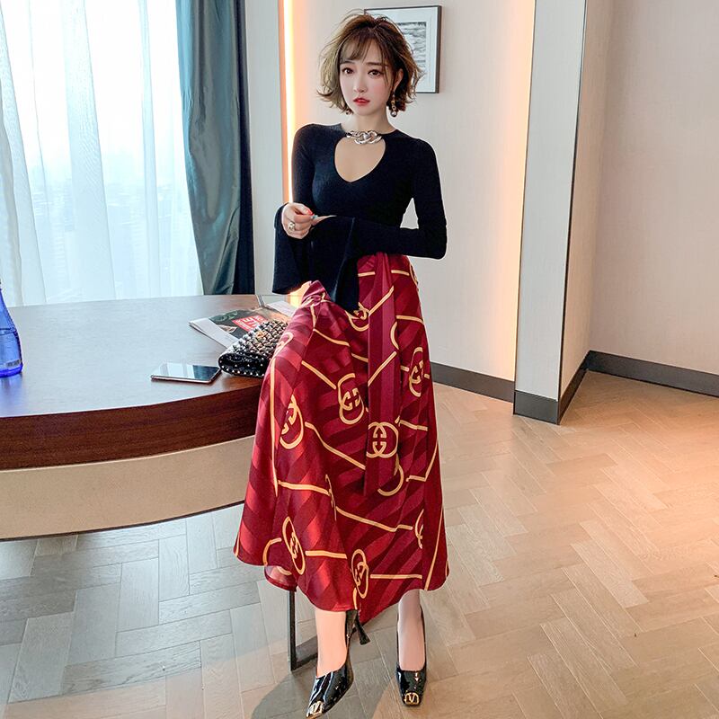 チェーン ハートカラースリムニットセーター トップス レディースオータム ベルスリーブ 秋物 MIUCO15771306244