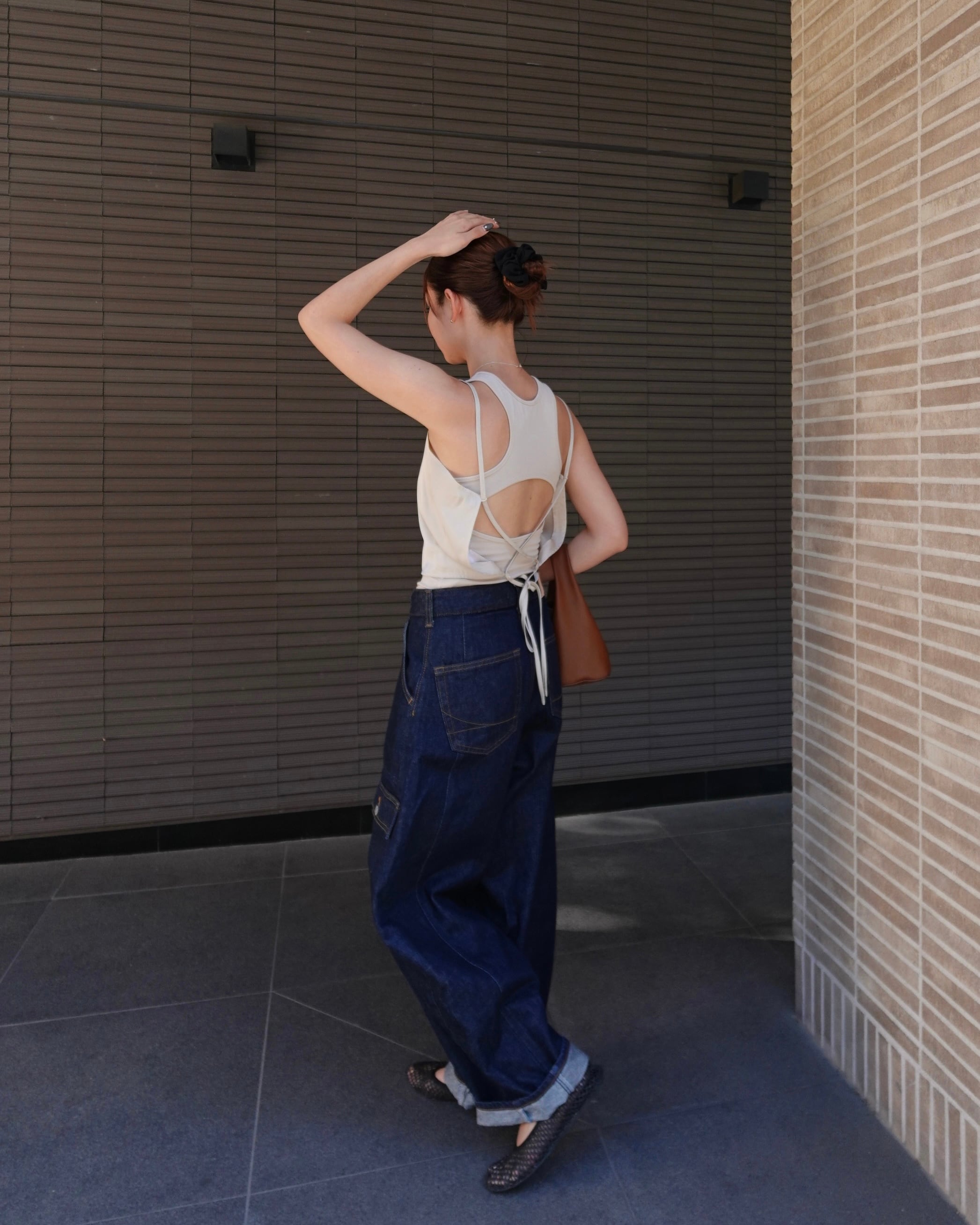 back cross satin camisole | quūi