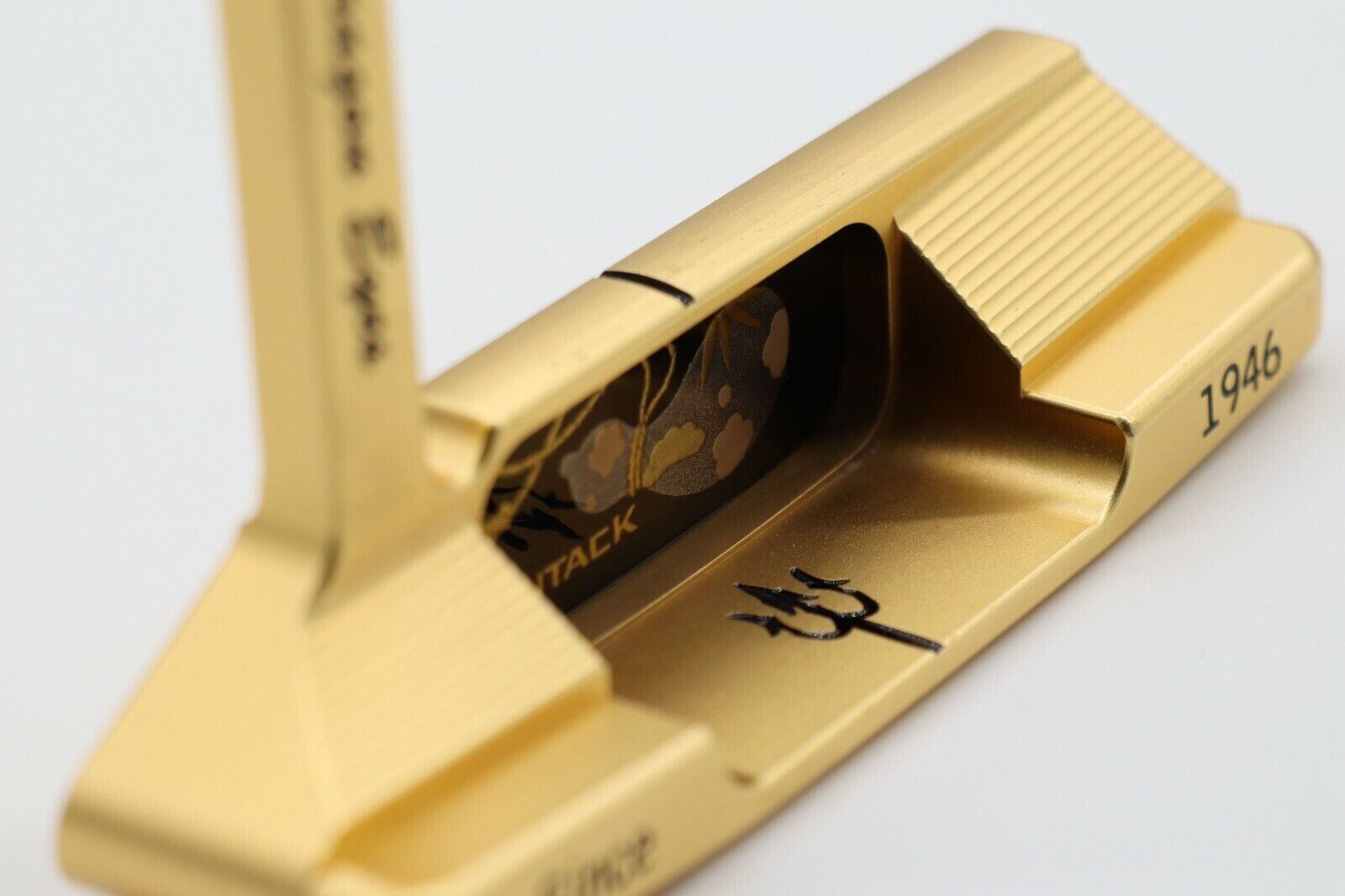 107 Dragon Eyes 蒔絵24Kゴールド パター(Serial NO.202/400) 5家紋(5S