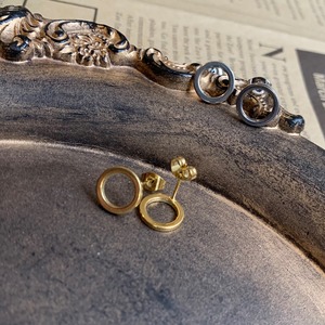 シンプルサークル ピアス ゴールド