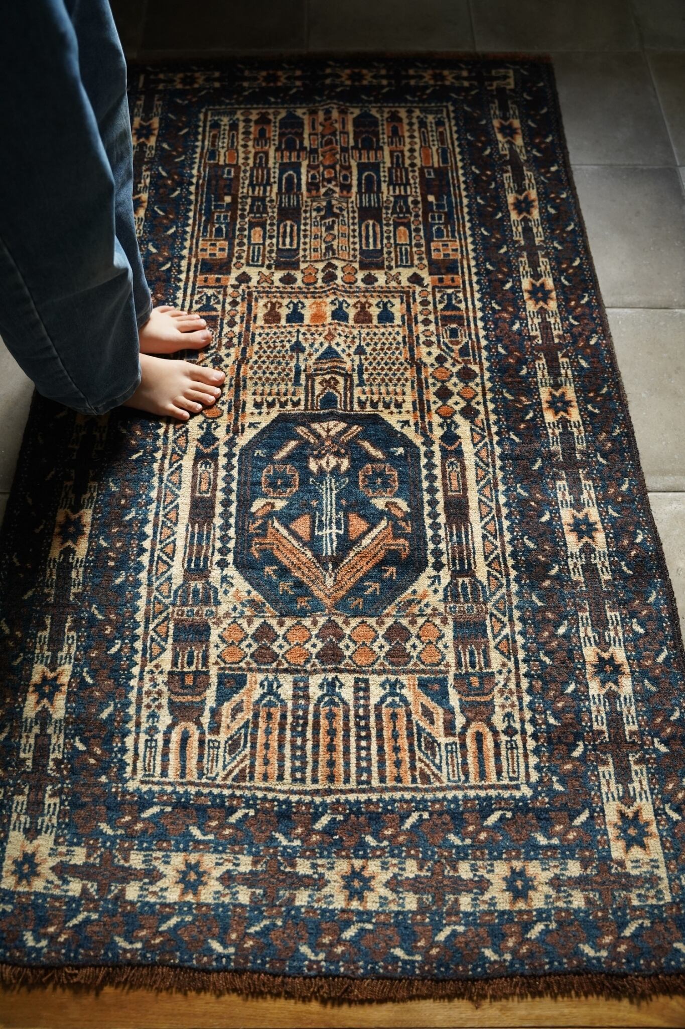 1512-Vintage Baluch rug
