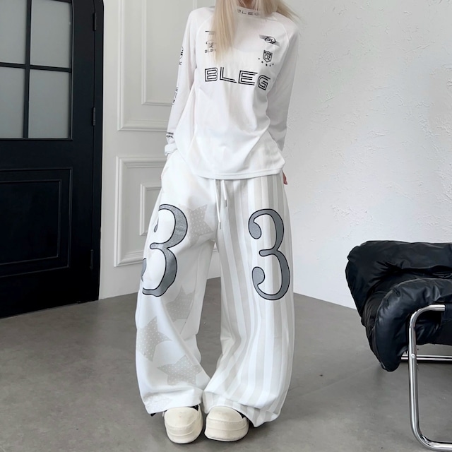 スターストライプアシンメトリーワイドラインスウェットパンツ 1col R02645