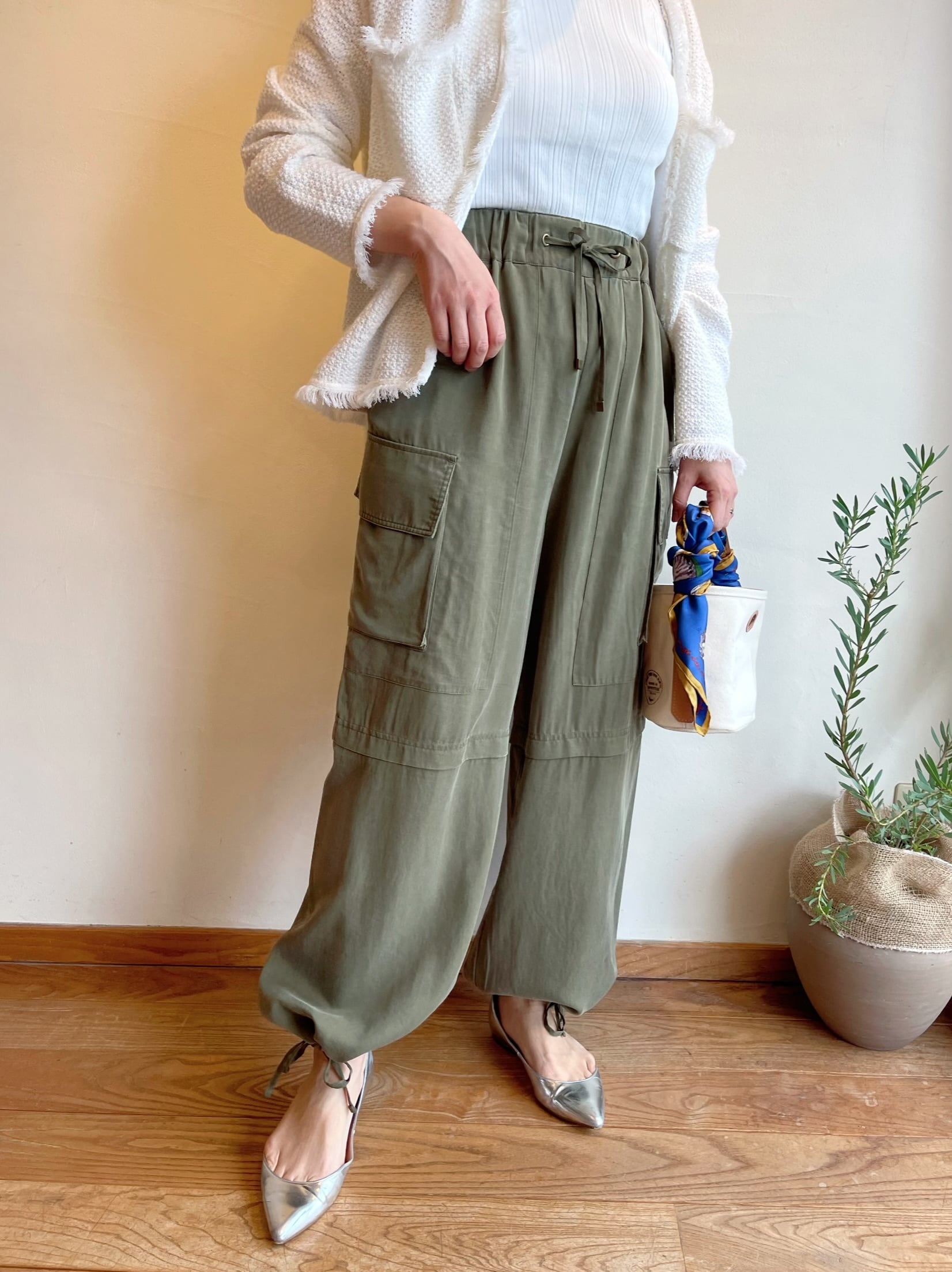 Dignite collier / テンセルバイオカーゴパンツ | anouk Dignite collier / テンセルバイオカーゴパンツ | anouk