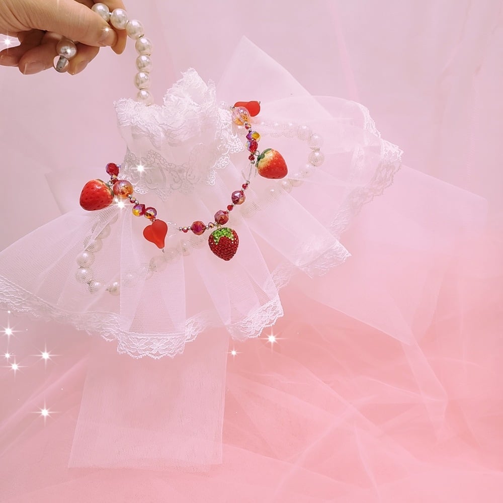 予約【PARTYC】Strawberry Ring Clear Cape