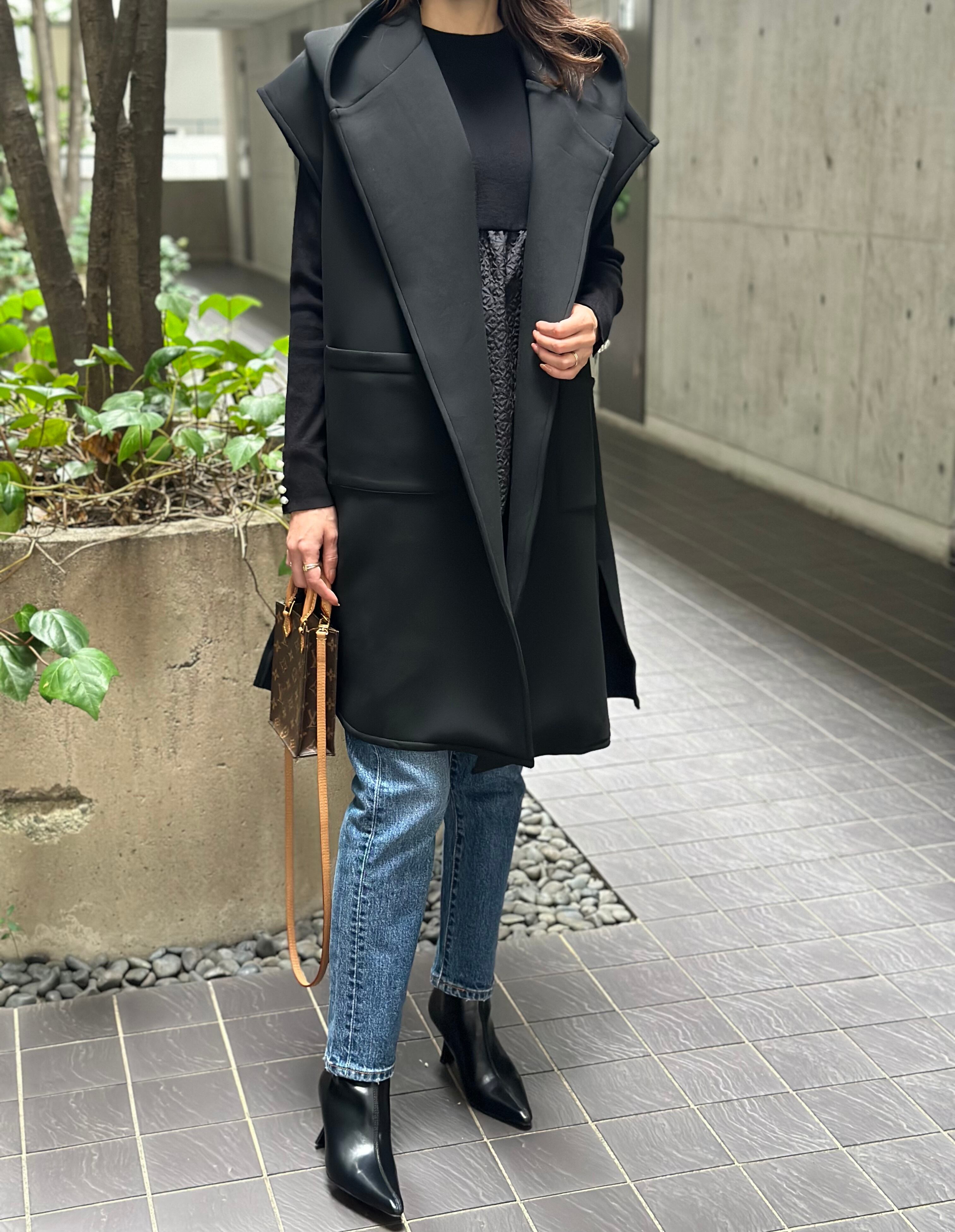 ◆即納◆ボンディングフードロングジレ(ご注文から1-4営業日でお届け)