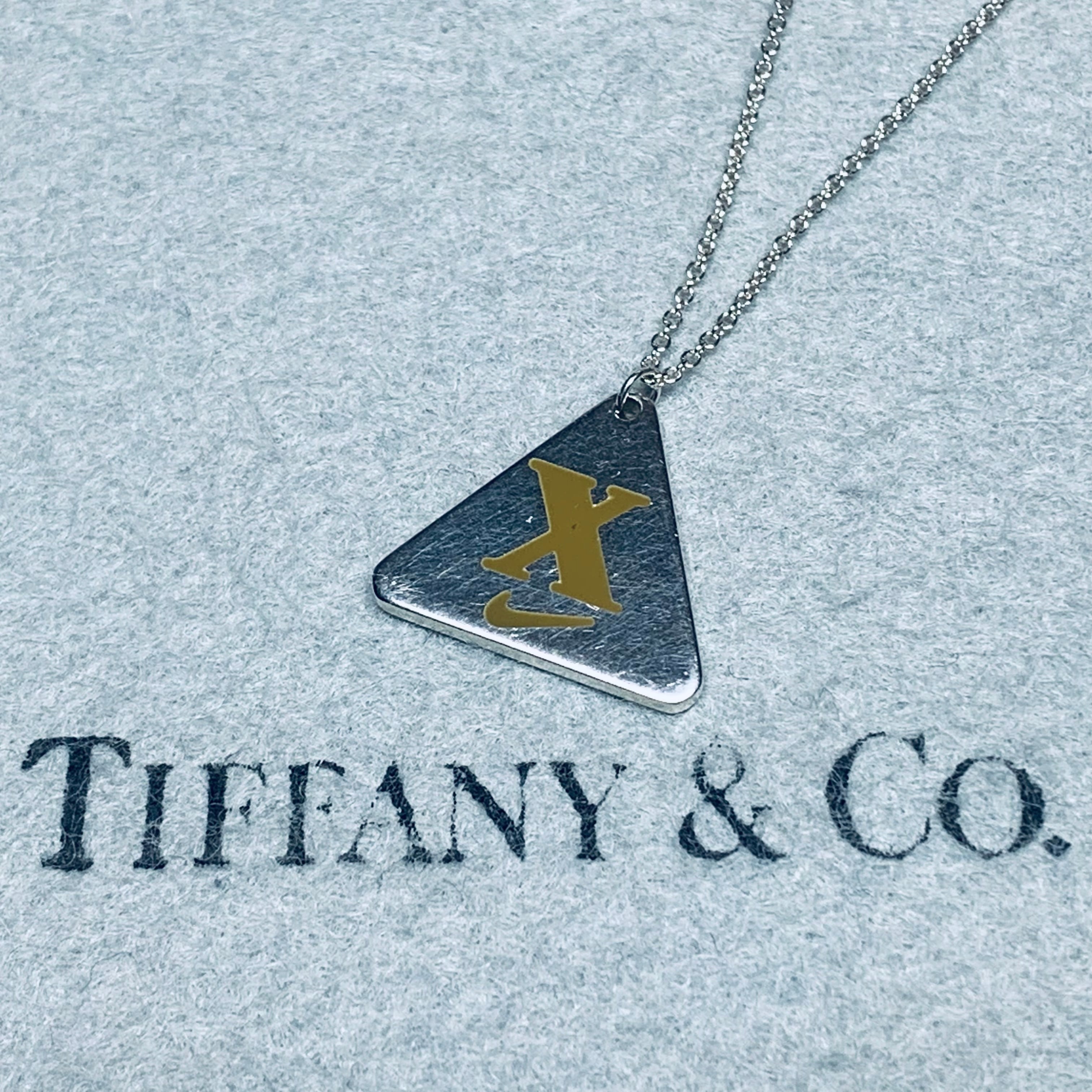 TIFFANY & CO. x NIKE 