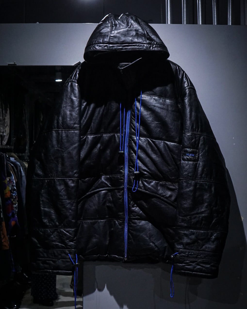 add (C) vintage】Draw Code Gimmick Vintage Leather Padded Jacket