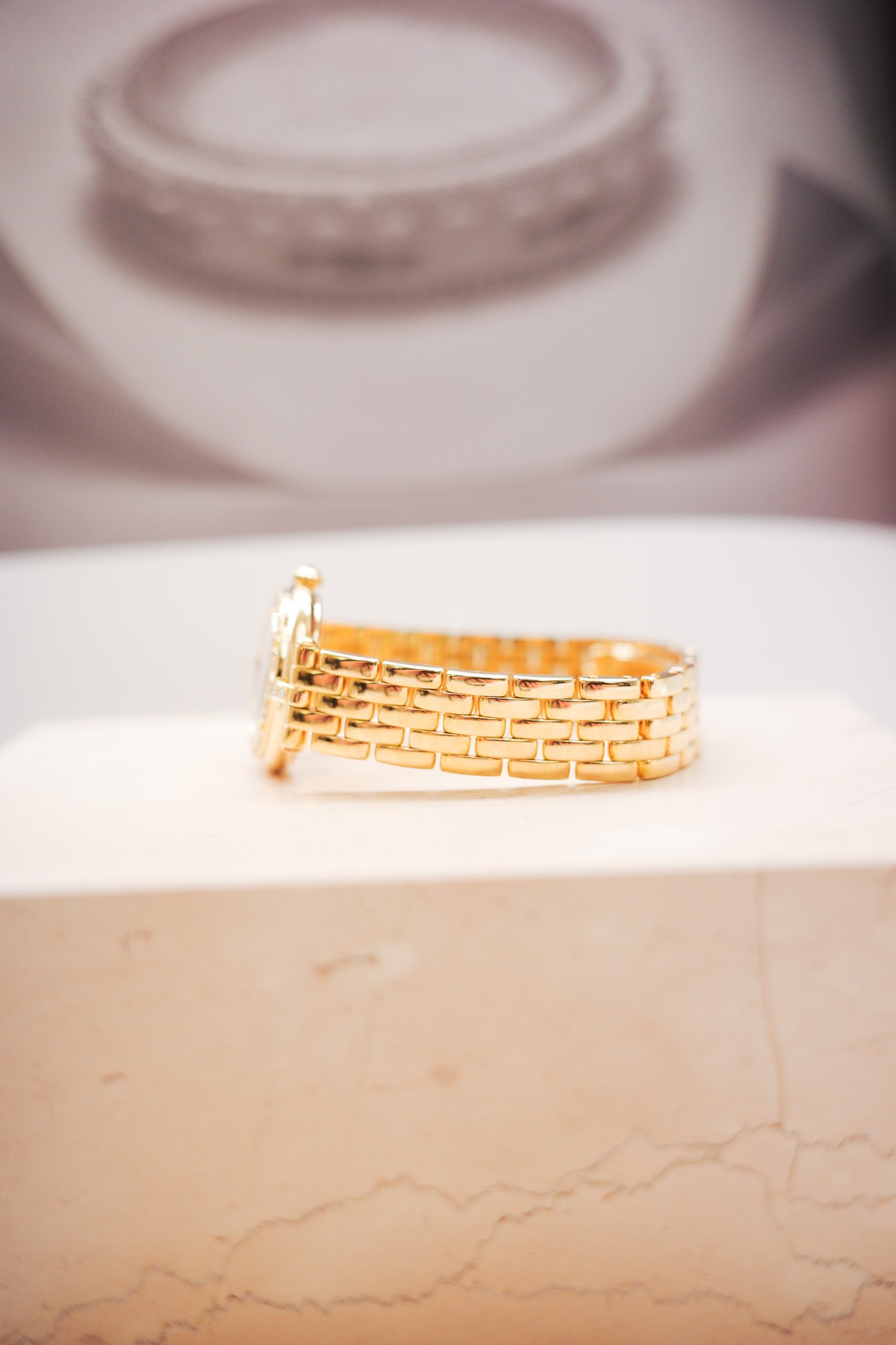 カルティエ パンテール ラウンド SM ゴールド 純正ダイヤモンド シェル文字盤