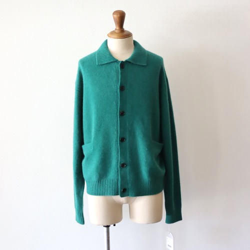 universal products. " RACCOON KNIT CARDIGAN (GREEN)"