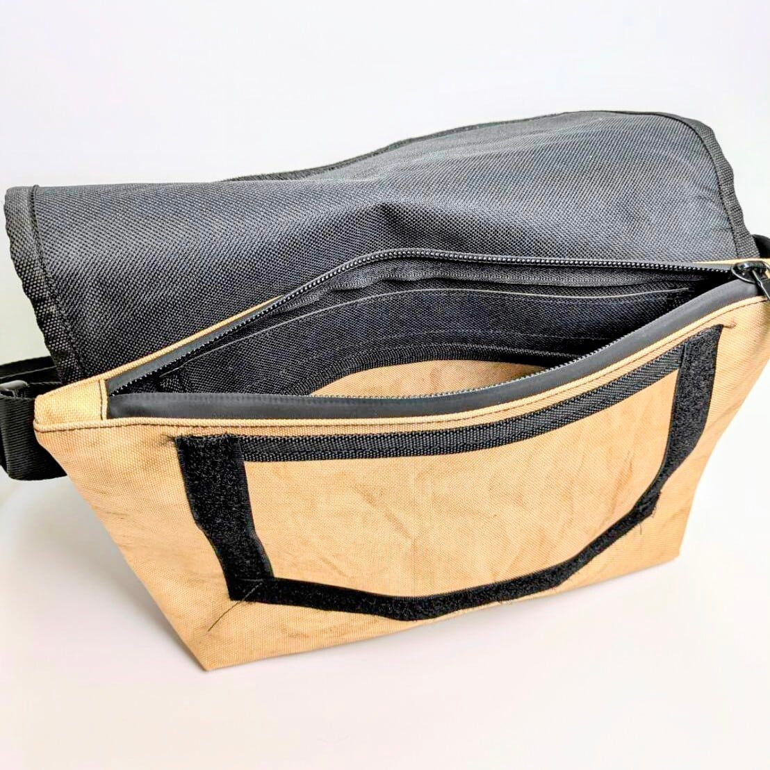 【 McDonald  ( マクドナルド ) ロゴ 】ショルダーバッグ＊紙袋風 〚アメリカン雑貨 アメトイ〛