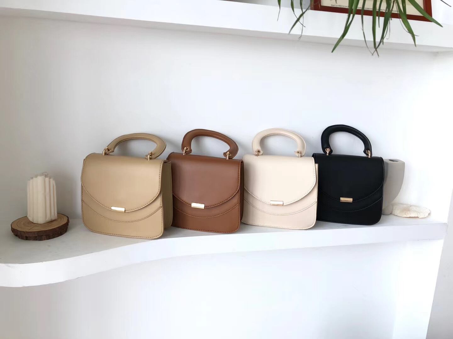 フラップミニバッグ