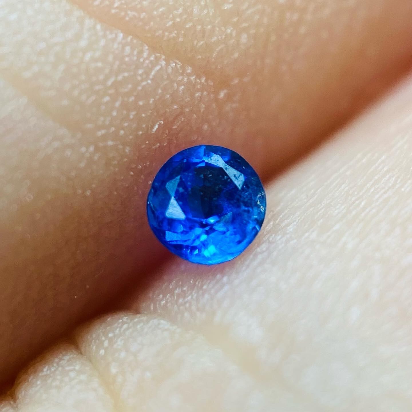 超希少! コバルトスピネル