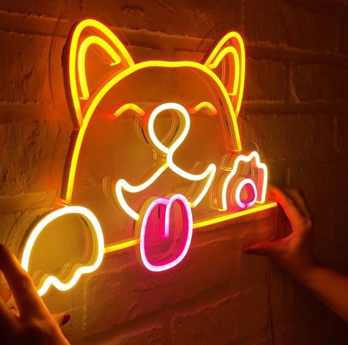 LEDネオン 犬 | LEDネオン看板のオーダーメイド | Pipon (ピポン) | 中