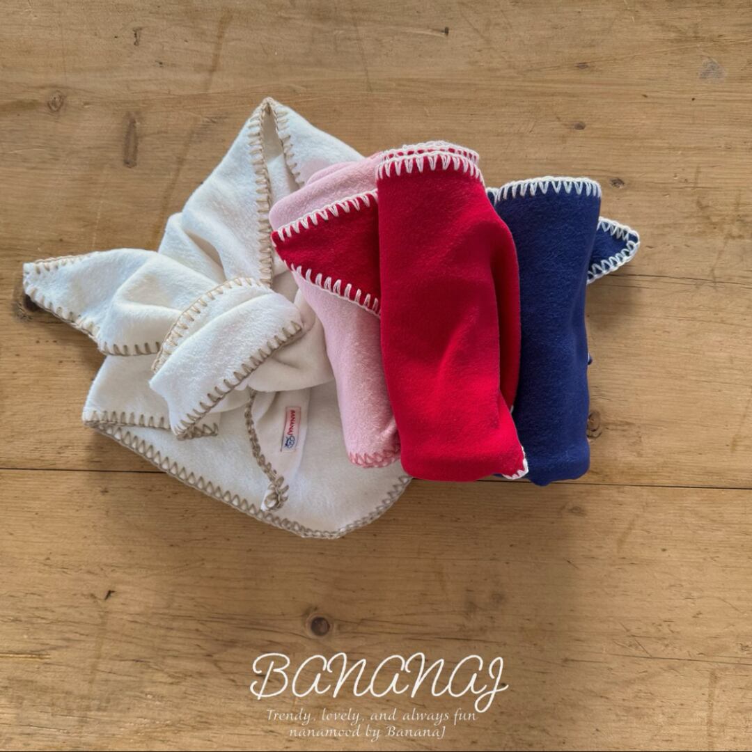 《予約》BANANA J ¨ cloth scarf