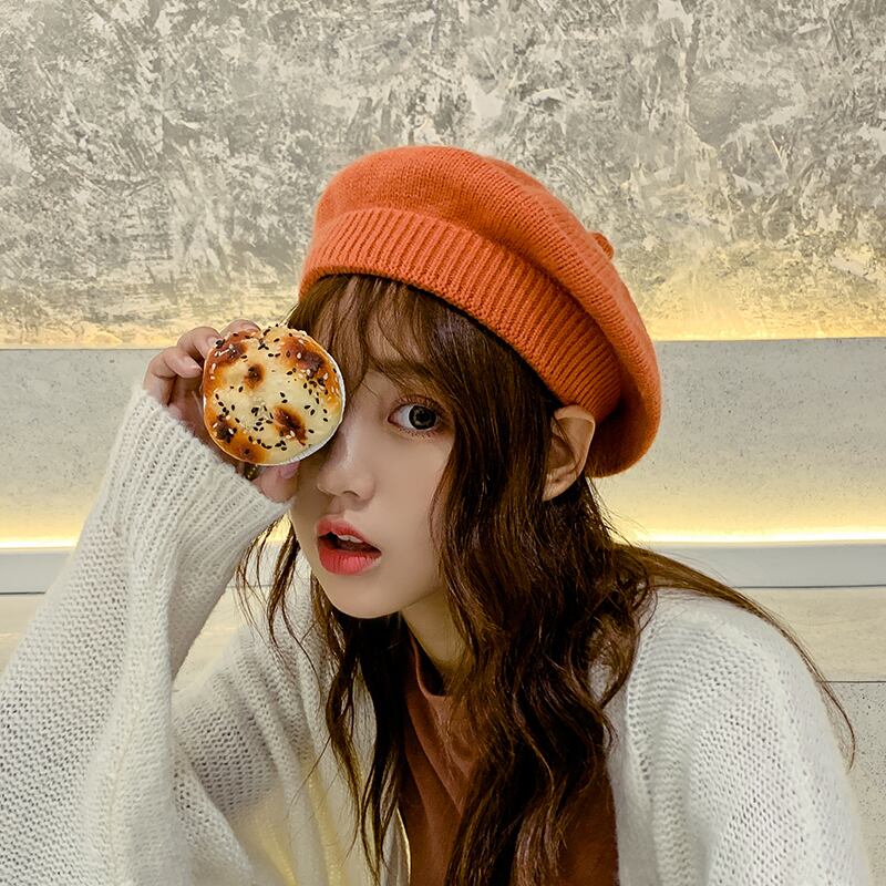 レッドウールスタンダードオータムウィンター薄手ニット レトロ 帽子 大人ガーリー スウィート キュート カジュアル 秋物 冬物 ベレット ヘアアクセサリー ブラック・アイド・ピーズ84413244004