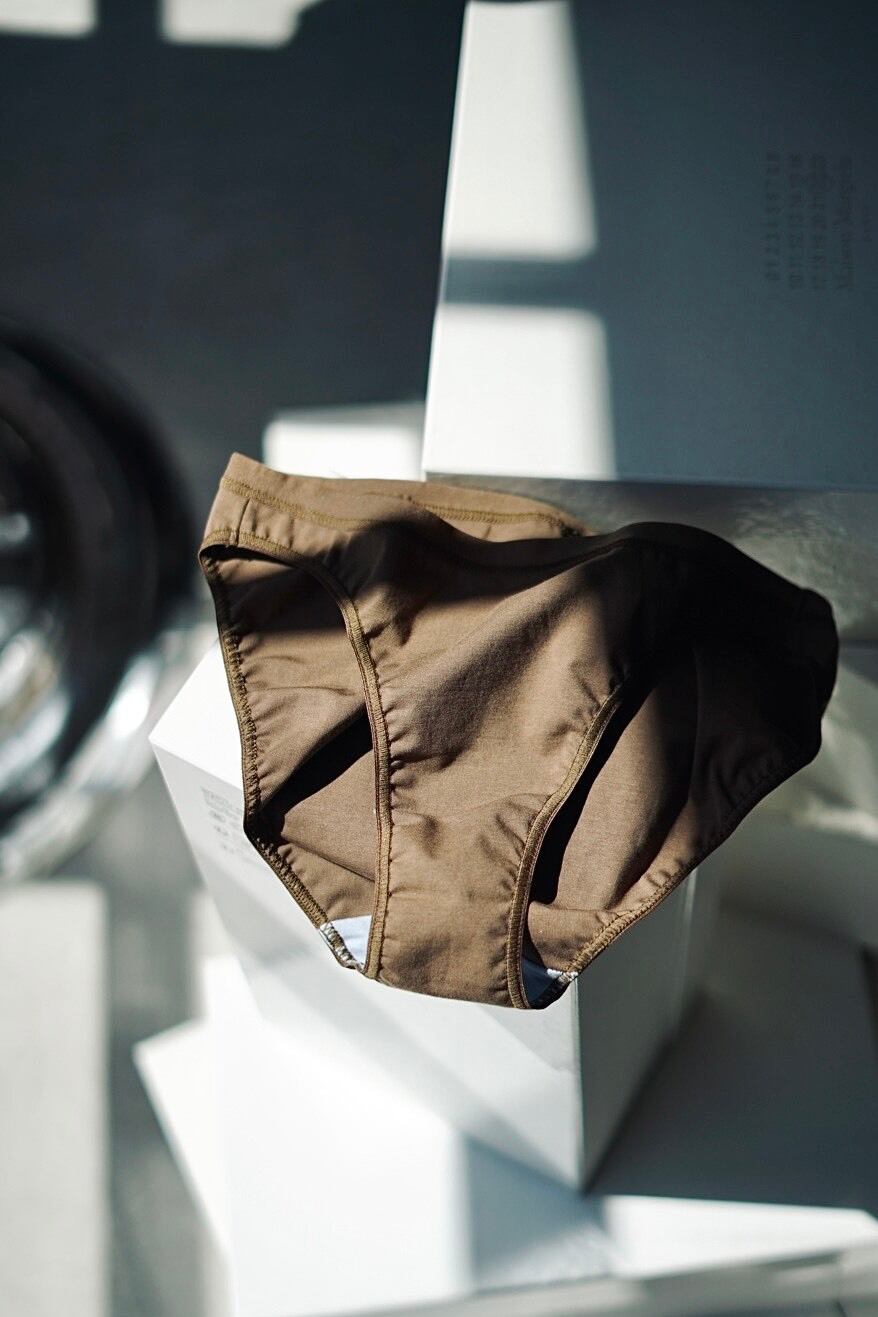 OVERNEATH | JUQUI Online