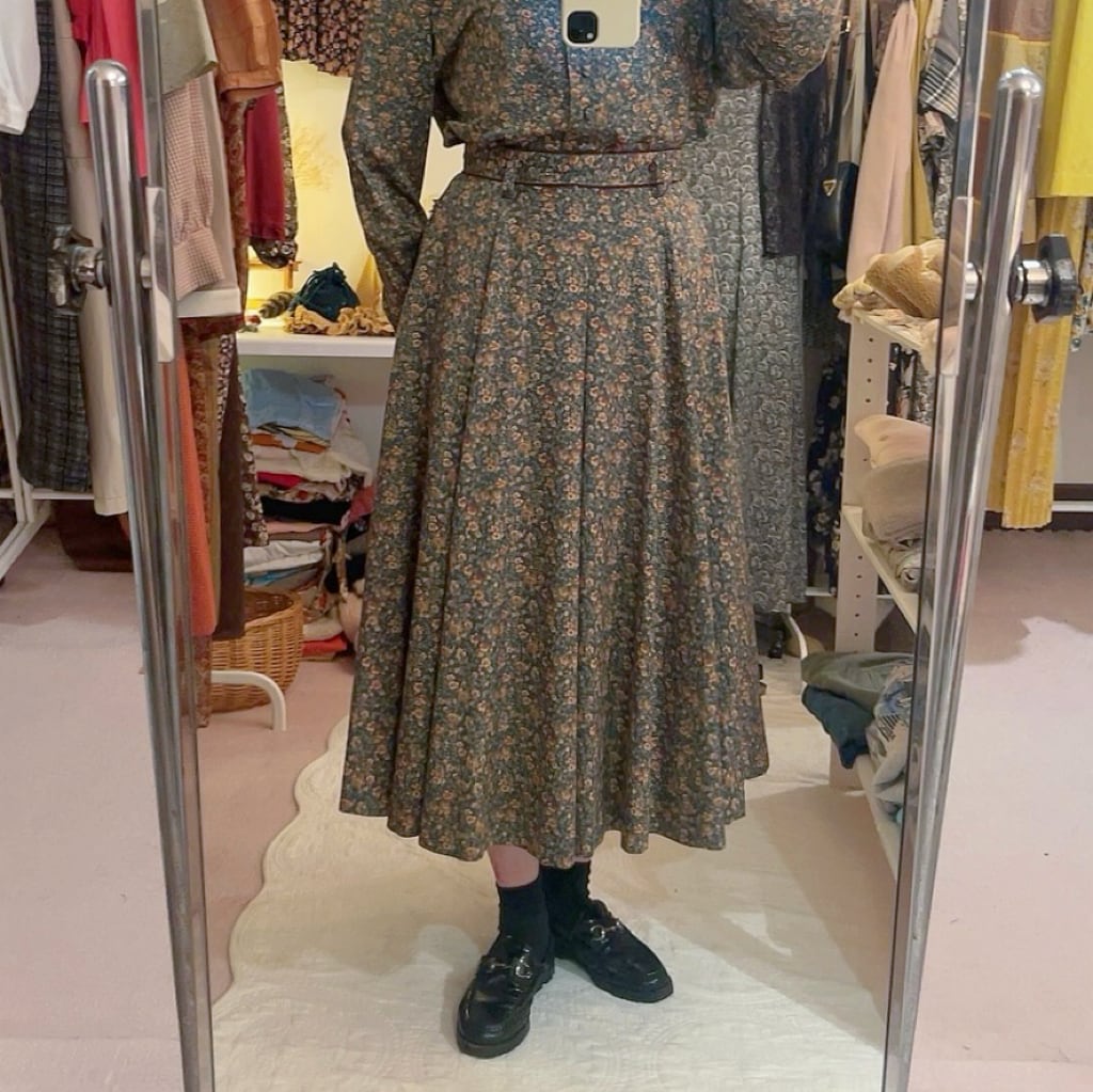 green mini flower set up